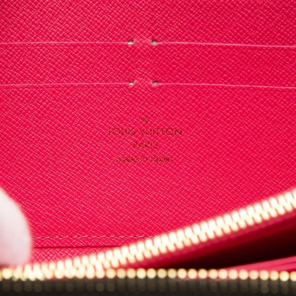 Louis Vuitton Monogram Zippy Wallet